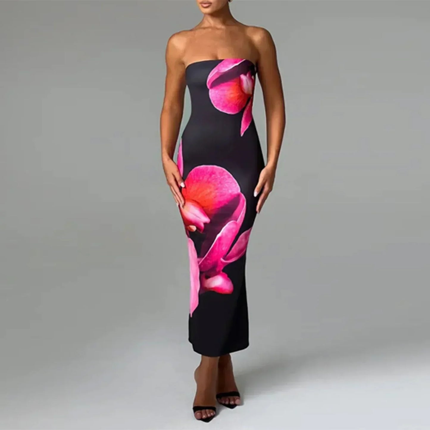 Vestido largo de mujer negro de espalda descubierta