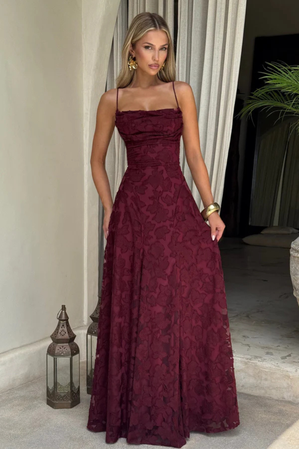 Vestido largo mujer tirantes finos escote drapeado tipo cowl espalda descubierta con lazada