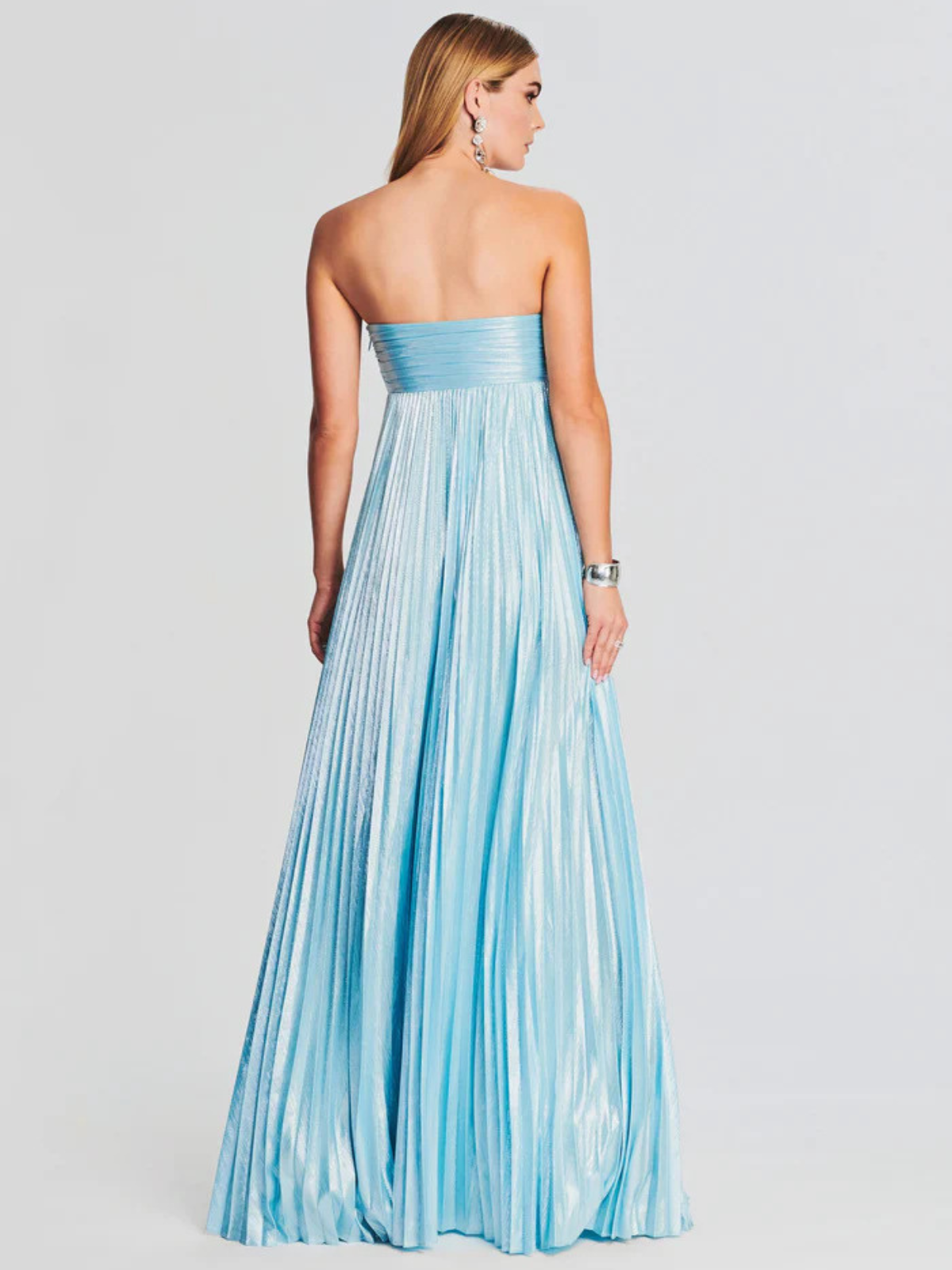 Vestido largo mujer sin tirantes cuerpo retorcido abertura alta plisado