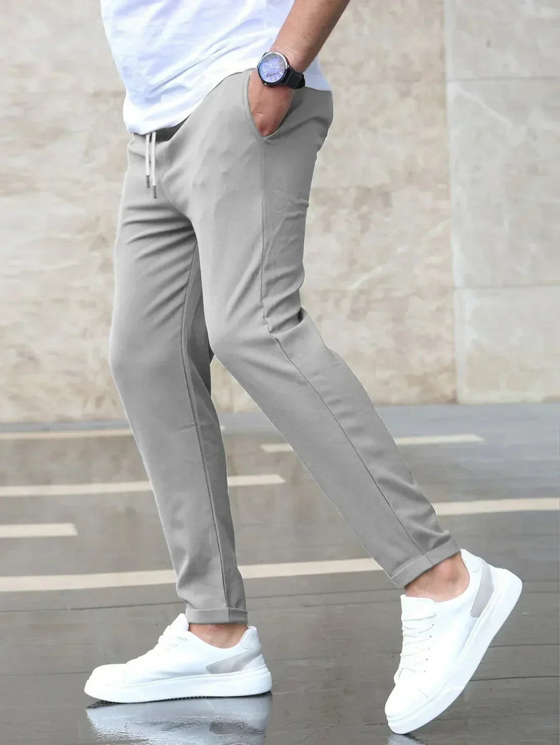 ILIA™ | Pantalón deportivo con corte ajustado