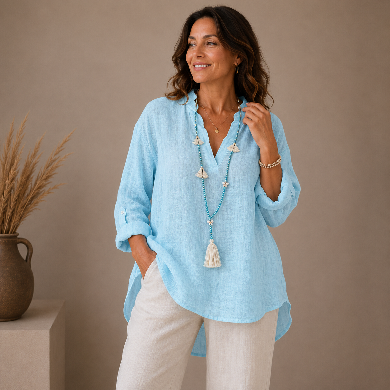 ALEJANDRA – Blusa fluida de talla grande con escote en V y mangas largas