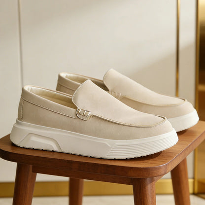 Elegantes mocasines para hombre