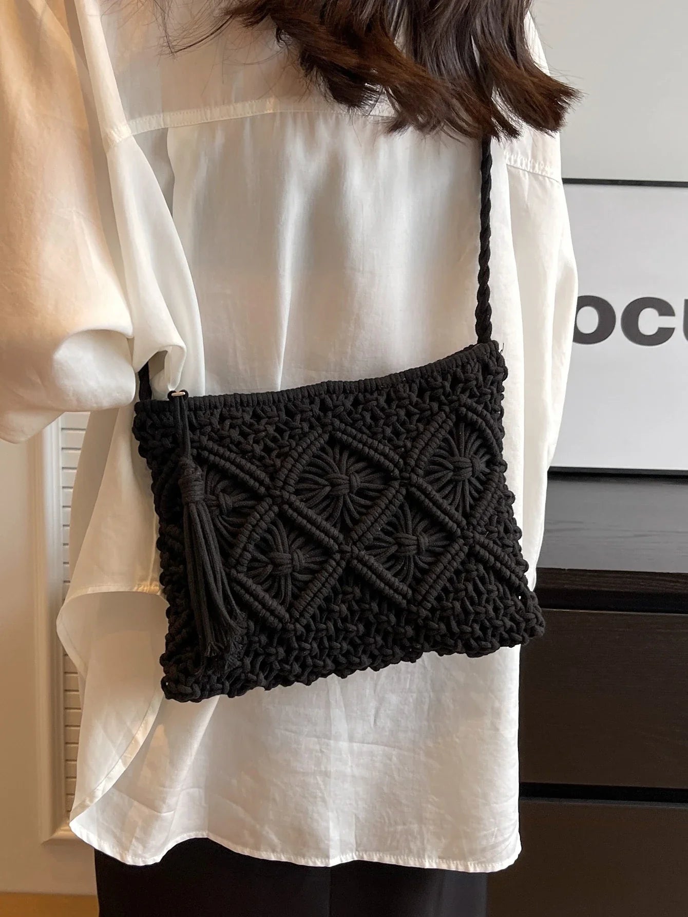 Bolso Artesanal Trenzado Negro | Estilo Boho Elegante
