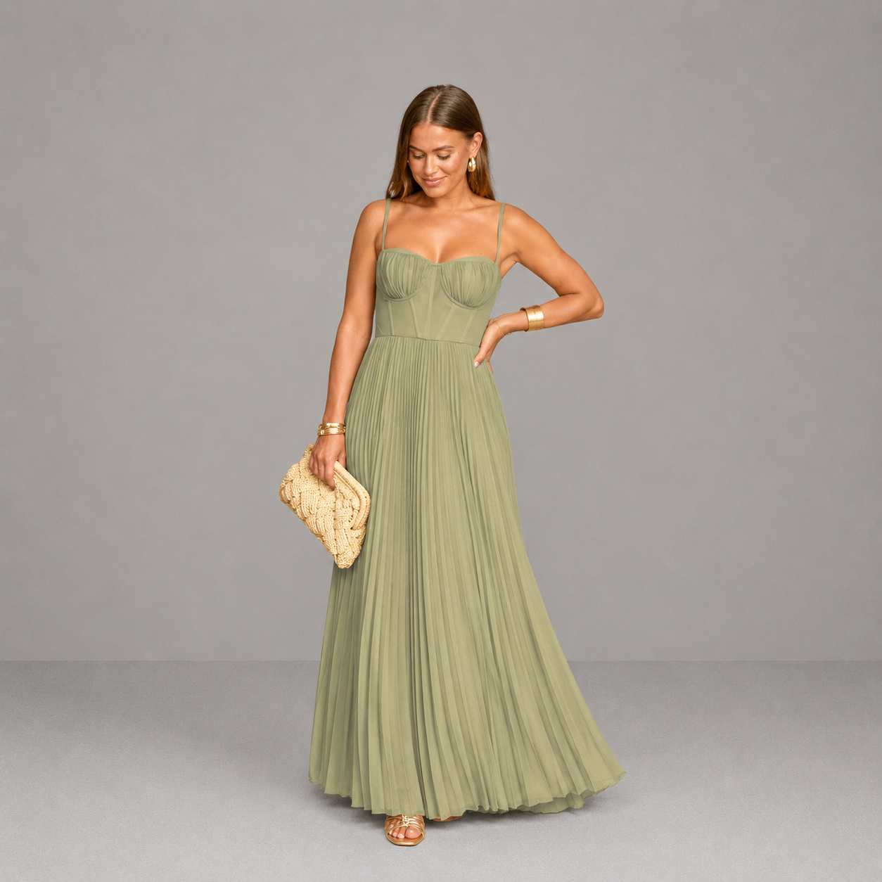 Vestido largo de mujer verde plisado