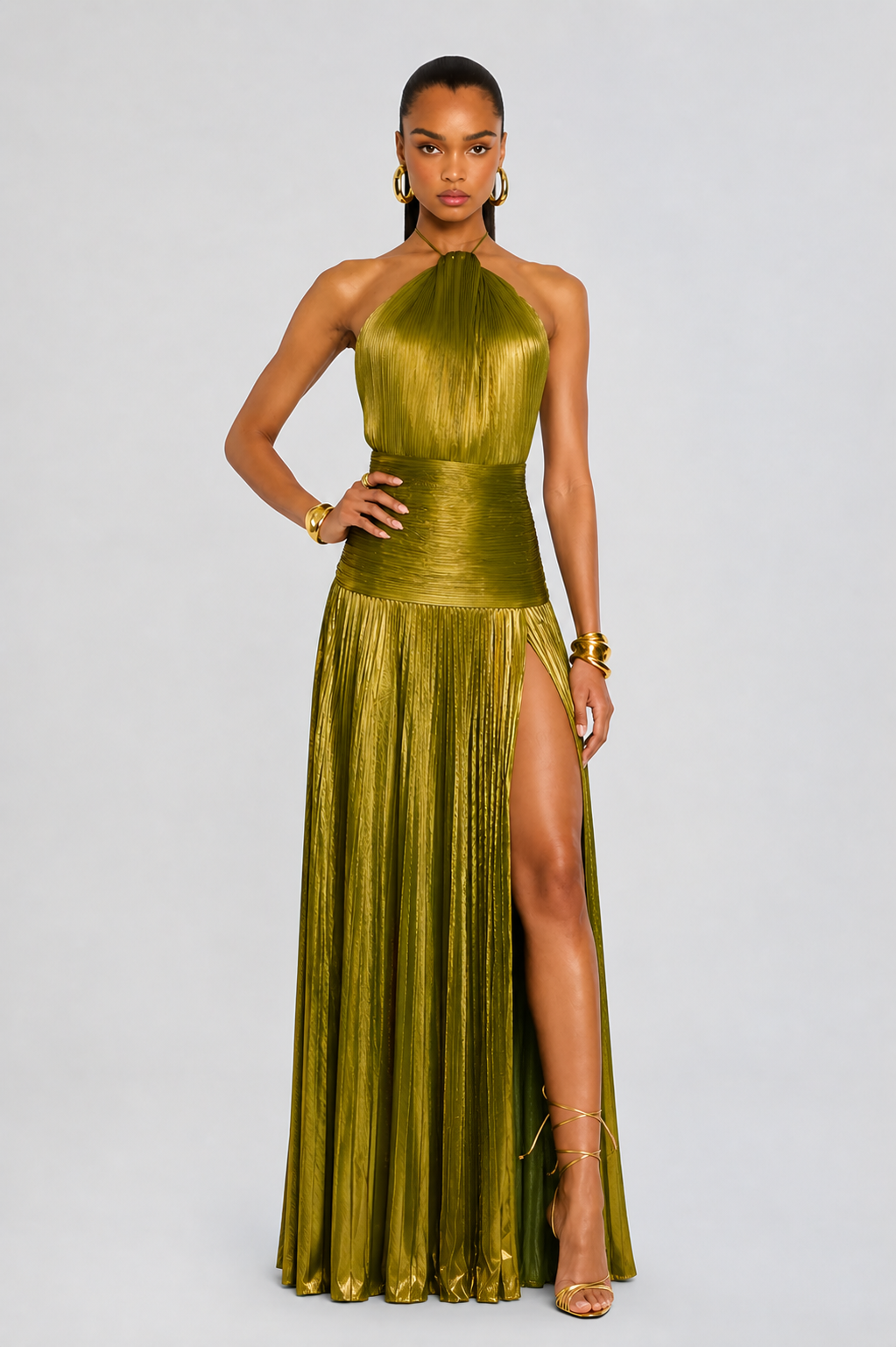 Vestido largo mujer cuello halter plisado con abertura espalda descubierta