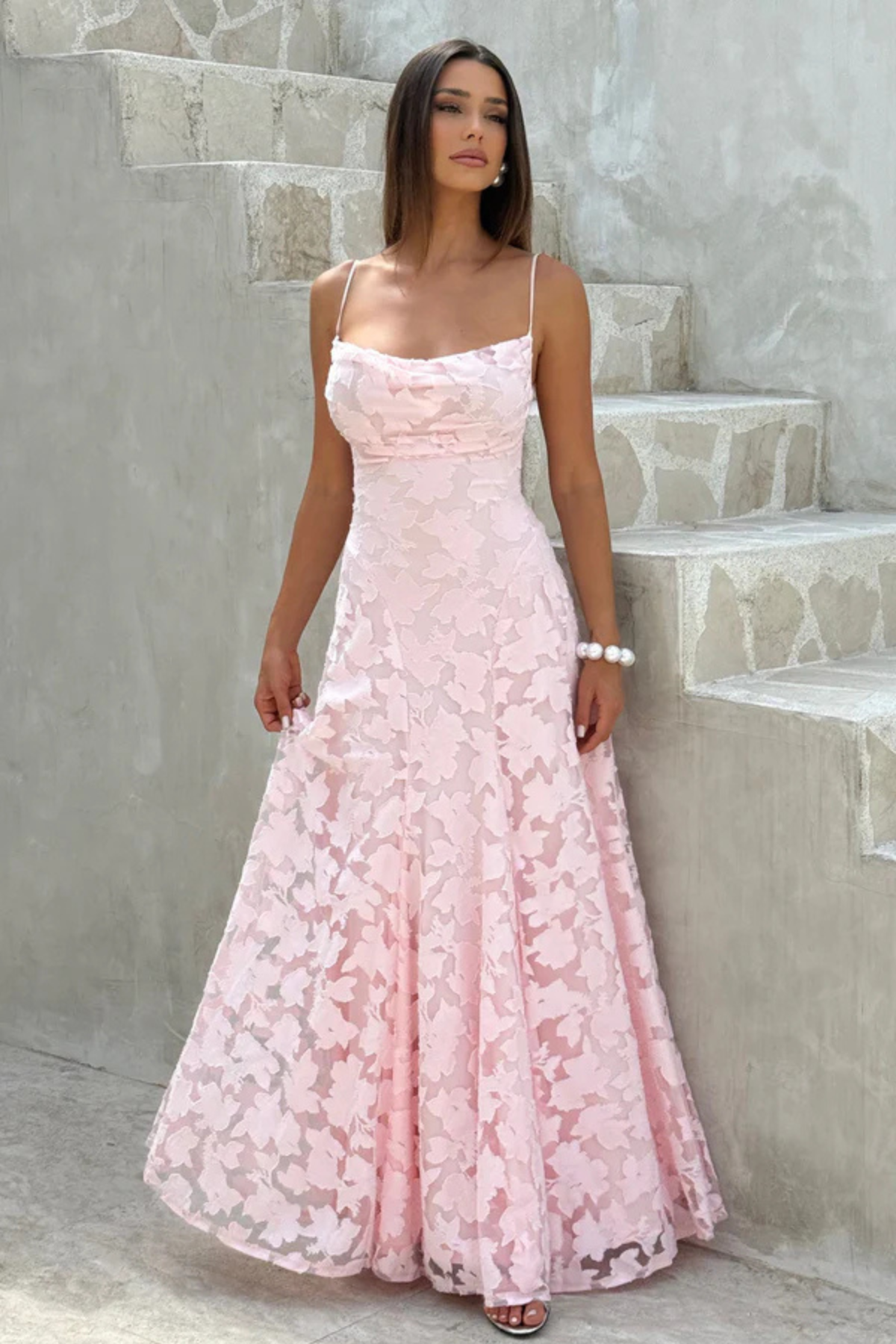 Vestido largo mujer tirantes finos escote drapeado tipo cowl espalda descubierta con lazada