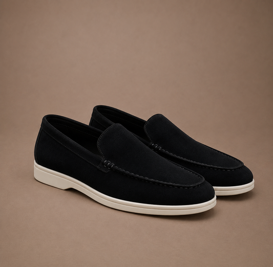 Elegantes mocasines de ante