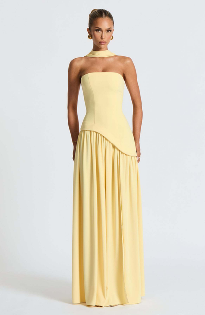 Vestido largo mujer sin tirantes cuello pañuelo espalda corsé abertura alta
