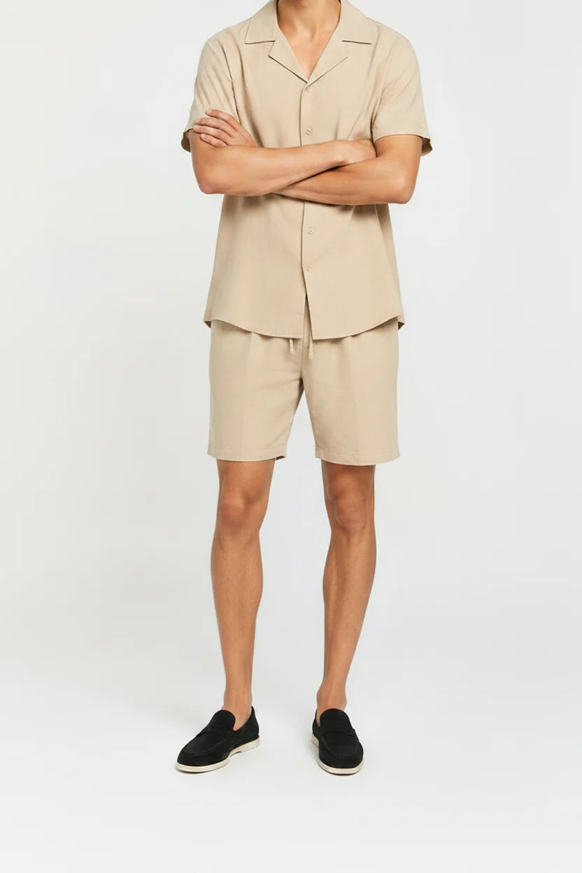 Elegante conjunto de lino