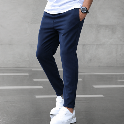 ILIA™ | Pantalón deportivo con corte ajustado