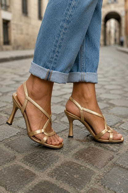 Casia | Sandalias de Tacón con Encanto Dorado de Verano
