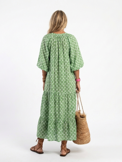 Valeria | Vestido midi estampado con escote en V y manga tres cuartos