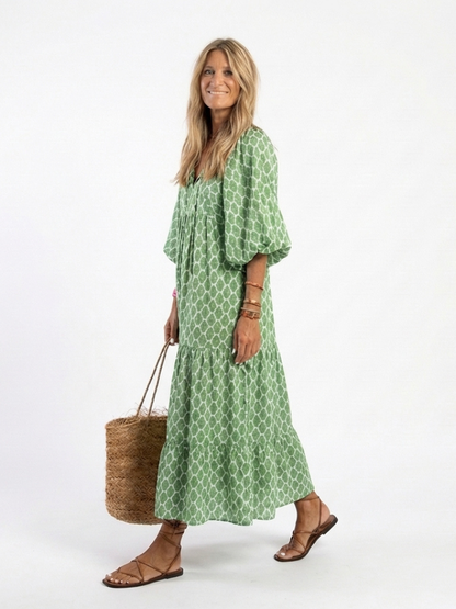 Valeria | Vestido midi estampado con escote en V y manga tres cuartos
