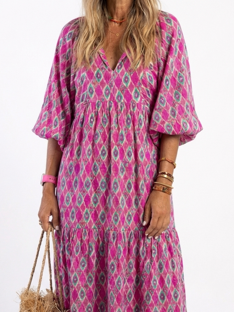 Valeria | Vestido midi estampado con escote en V y manga tres cuartos