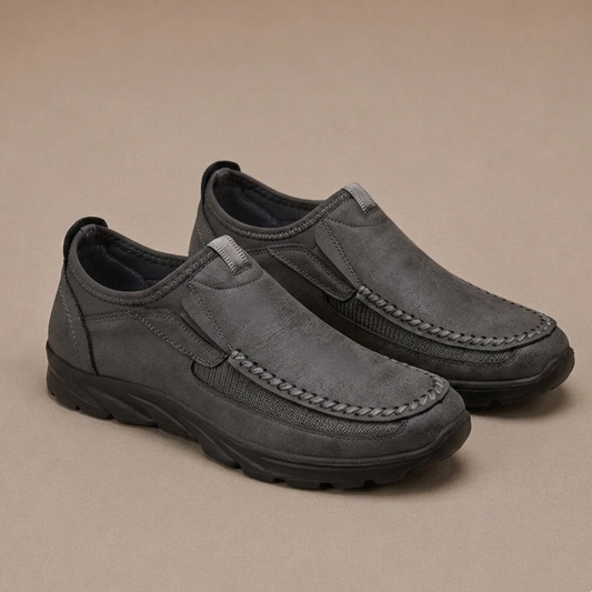 Elegantes zapatos de piel sin cordones