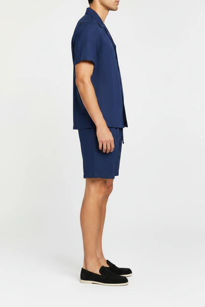 Elegante conjunto de lino