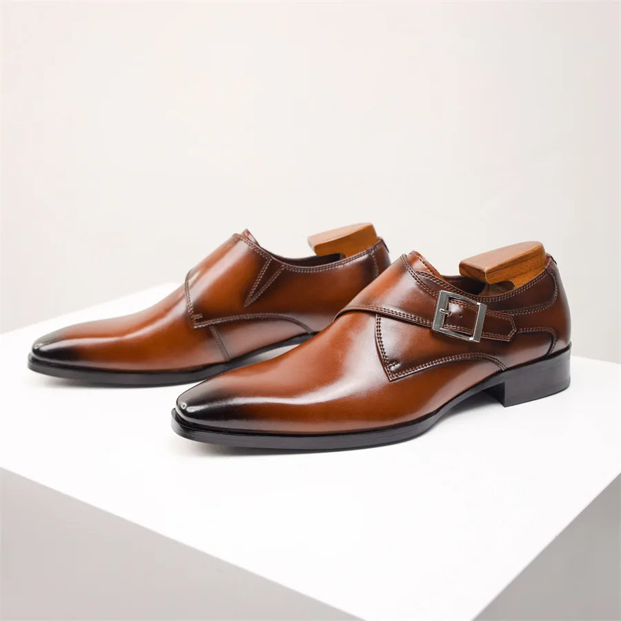 Zapatos de cuero italiano con hebilla