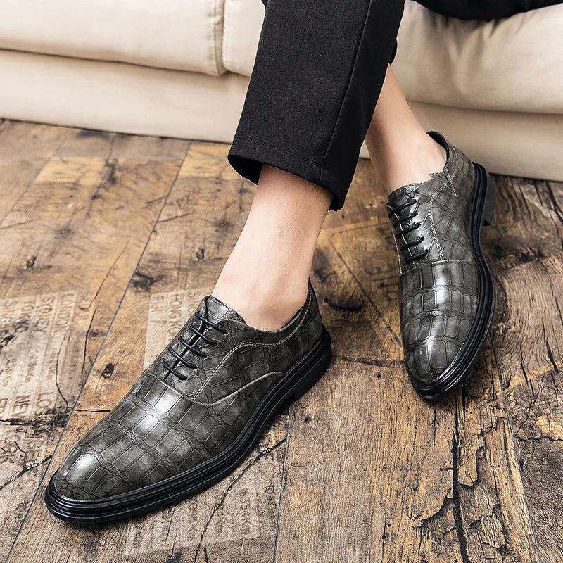 Zapatos Oxford de cuero elegantes
