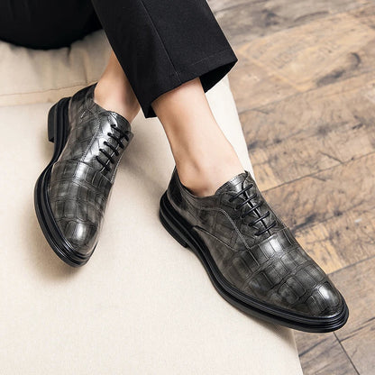 Zapatos Oxford de cuero elegantes