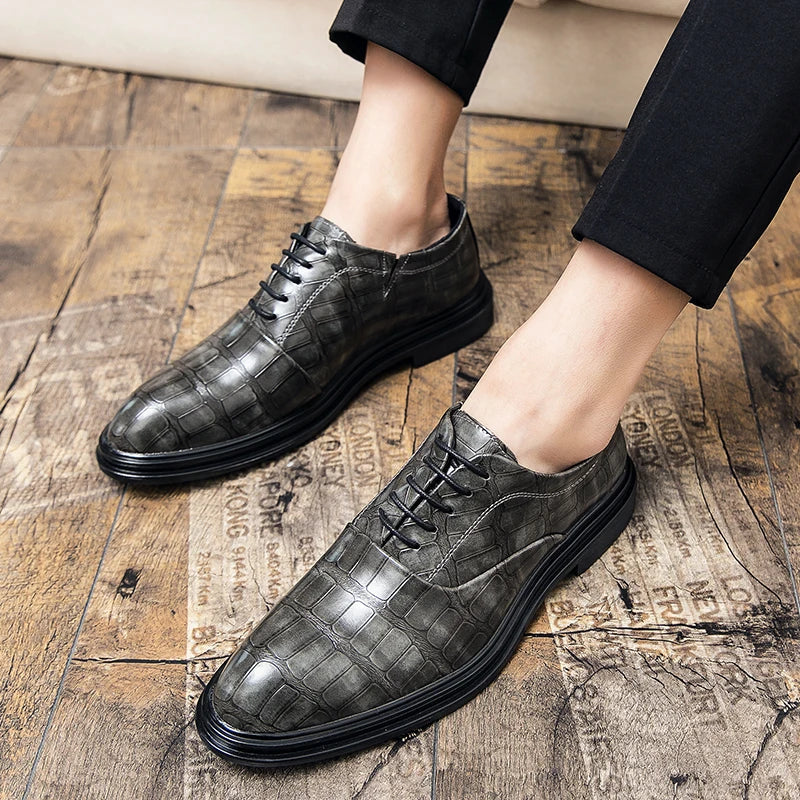 Zapatos Oxford de cuero elegantes