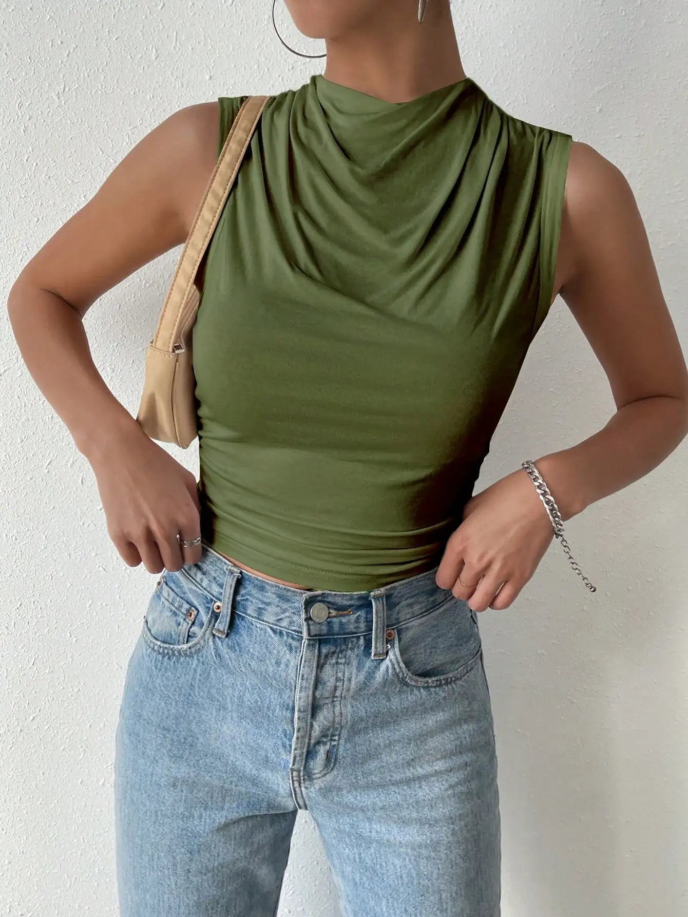 Myrthe™ | Top drapeado elegante de UrbanStoff