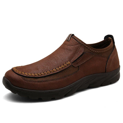 Elegantes zapatos de piel sin cordones
