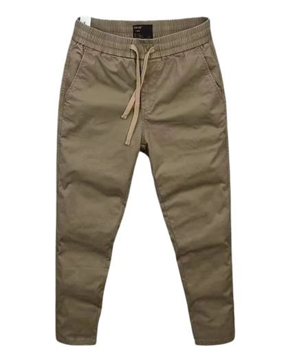 Pantalones elásticos elegantes
