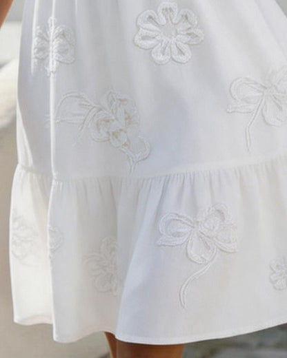 Elegante Vestido Floral de Manga Abullonada