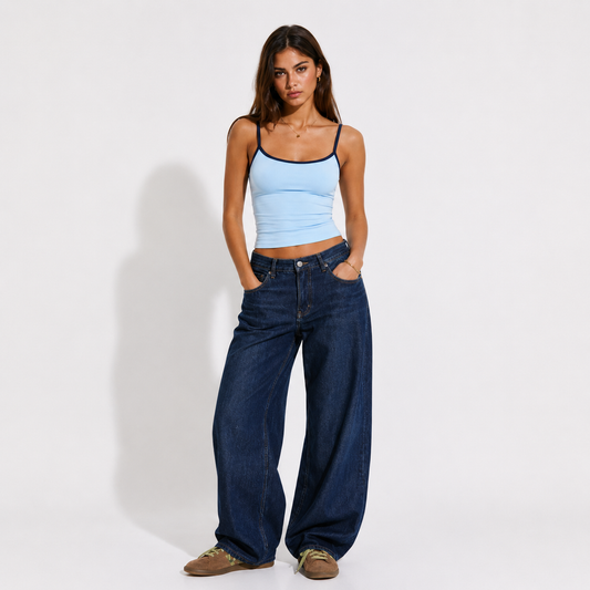 LAURA™ | Moderno top azul claro