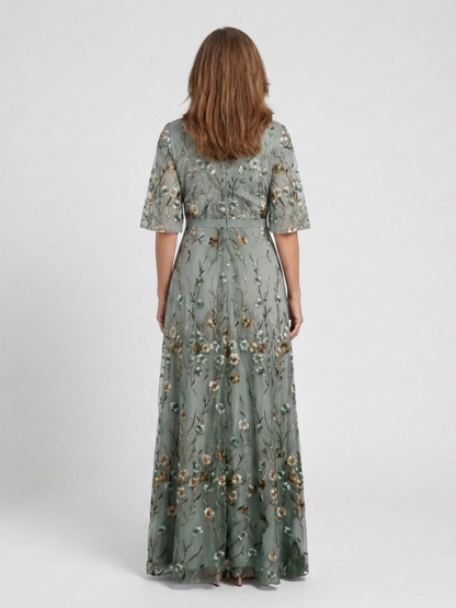 Eva | Vestido maxi floral con escote en V y manga corta