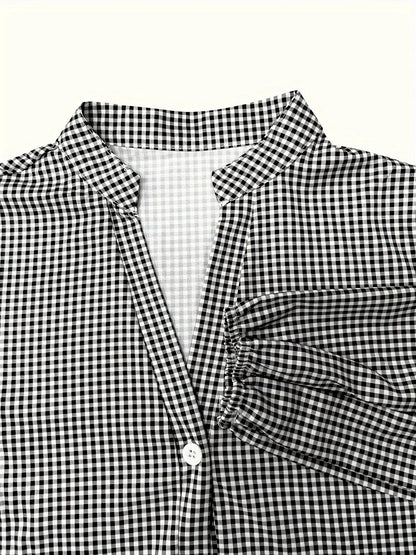 Vestido corto vichy de mujer con mangas 3/4 y cuello abotonado