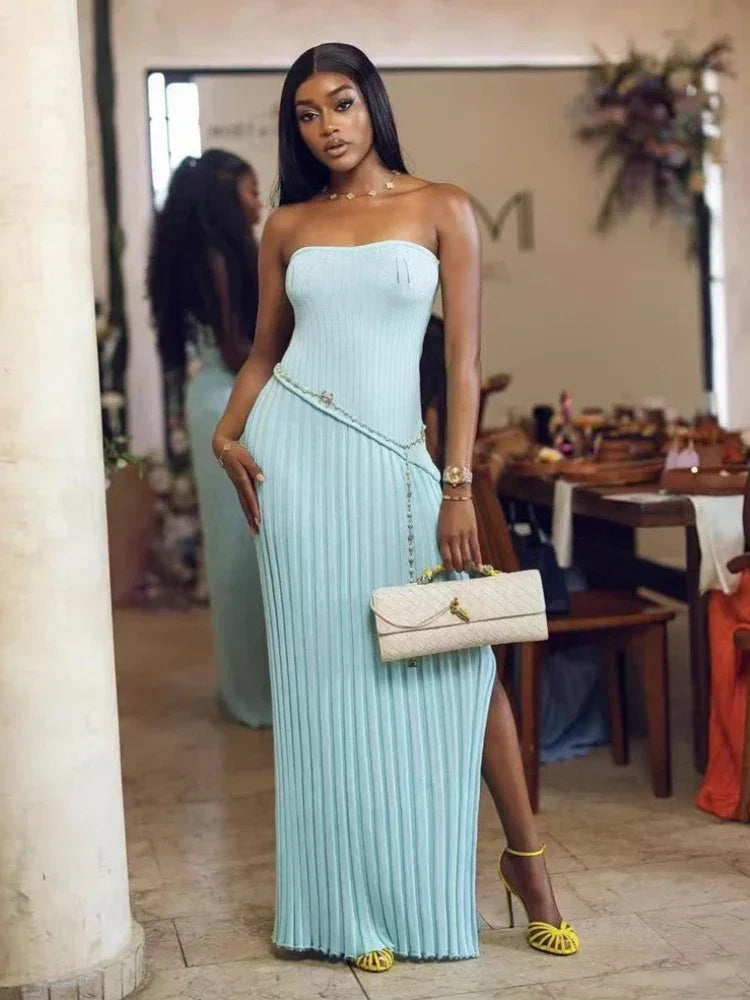 Vestido largo de verano de mujer azul plisado sin tirantes