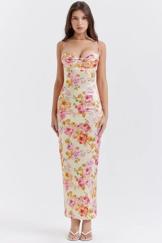 Vestido largo ajustado de flores escote corazón tirantes