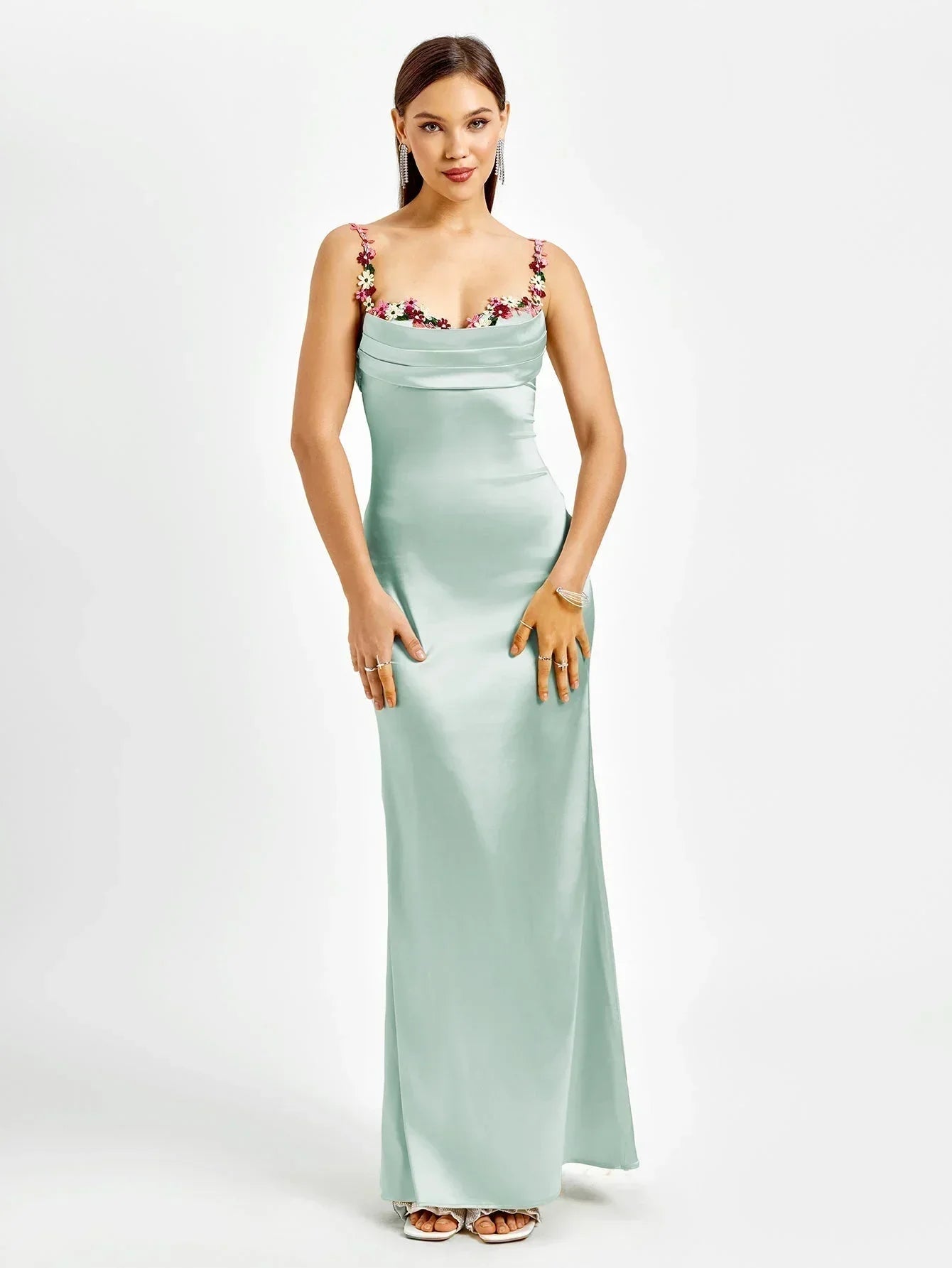 Vestido largo mujer satinado con adornos florales para fiesta