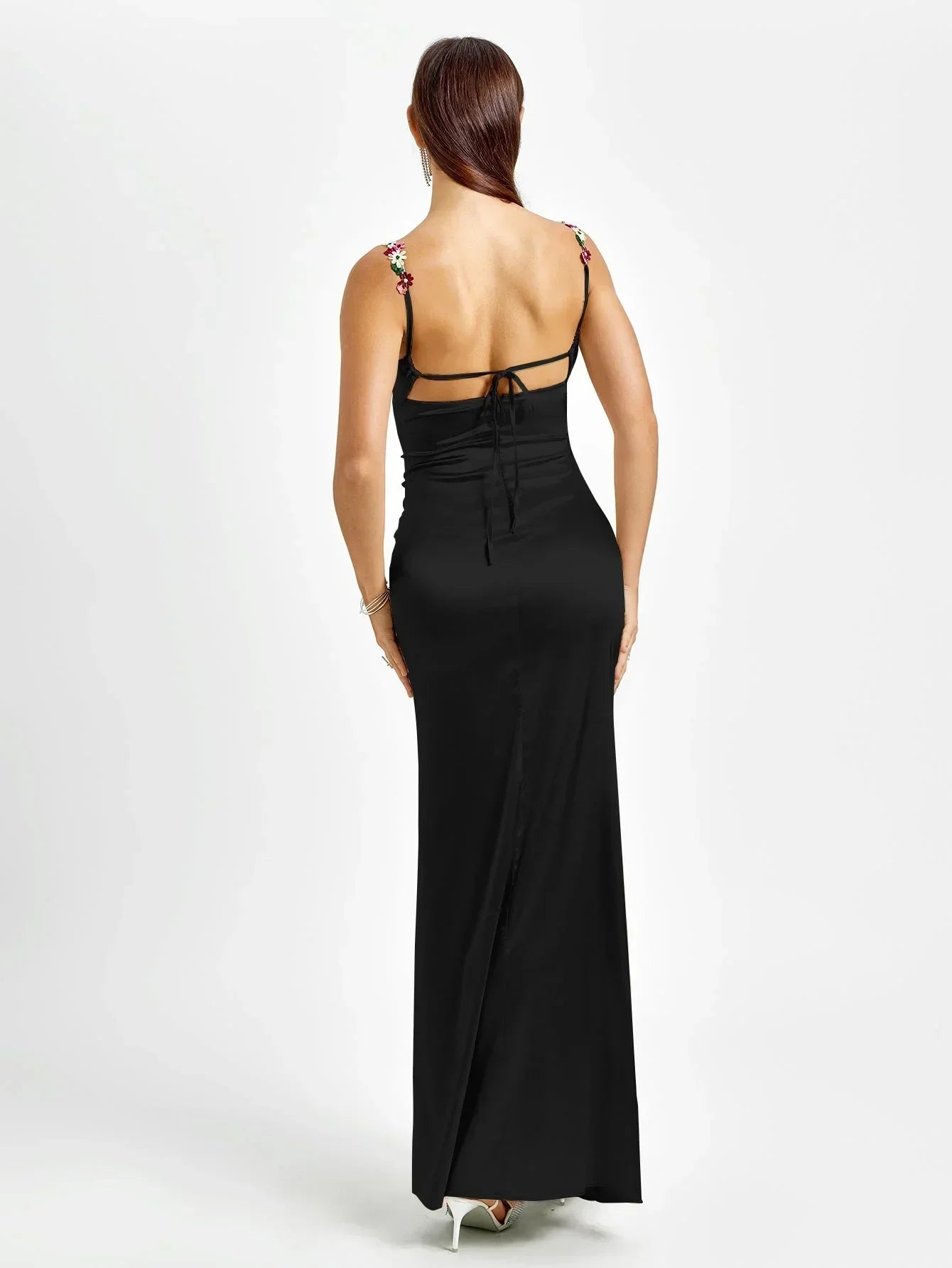 Vestido largo mujer satinado con adornos florales para fiesta