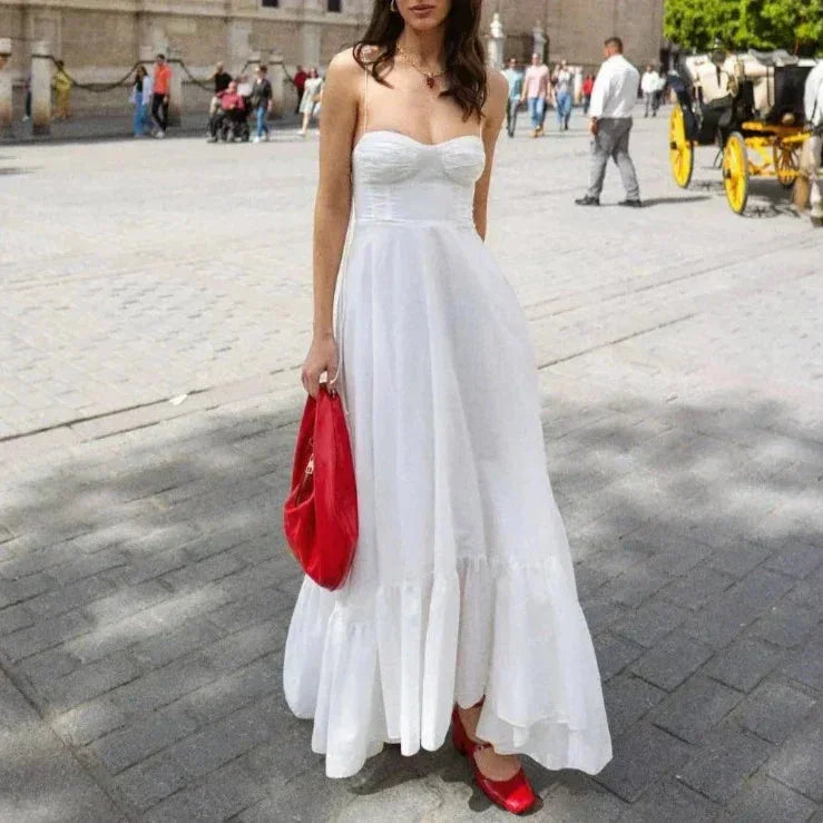 Vestido largo blanco verano con busto fruncido y tirantes finos