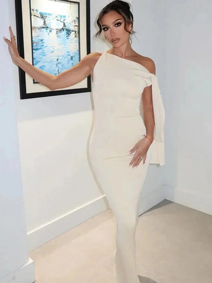 Vestido largo de mujer con lazo decorativo sin mangas