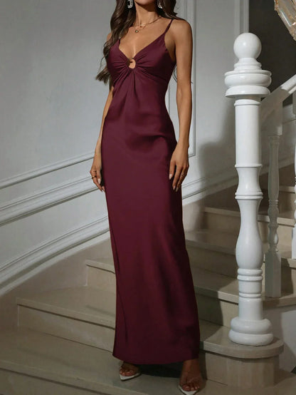 Vestido largo para mujer burdeos con tirantes finos y abertura