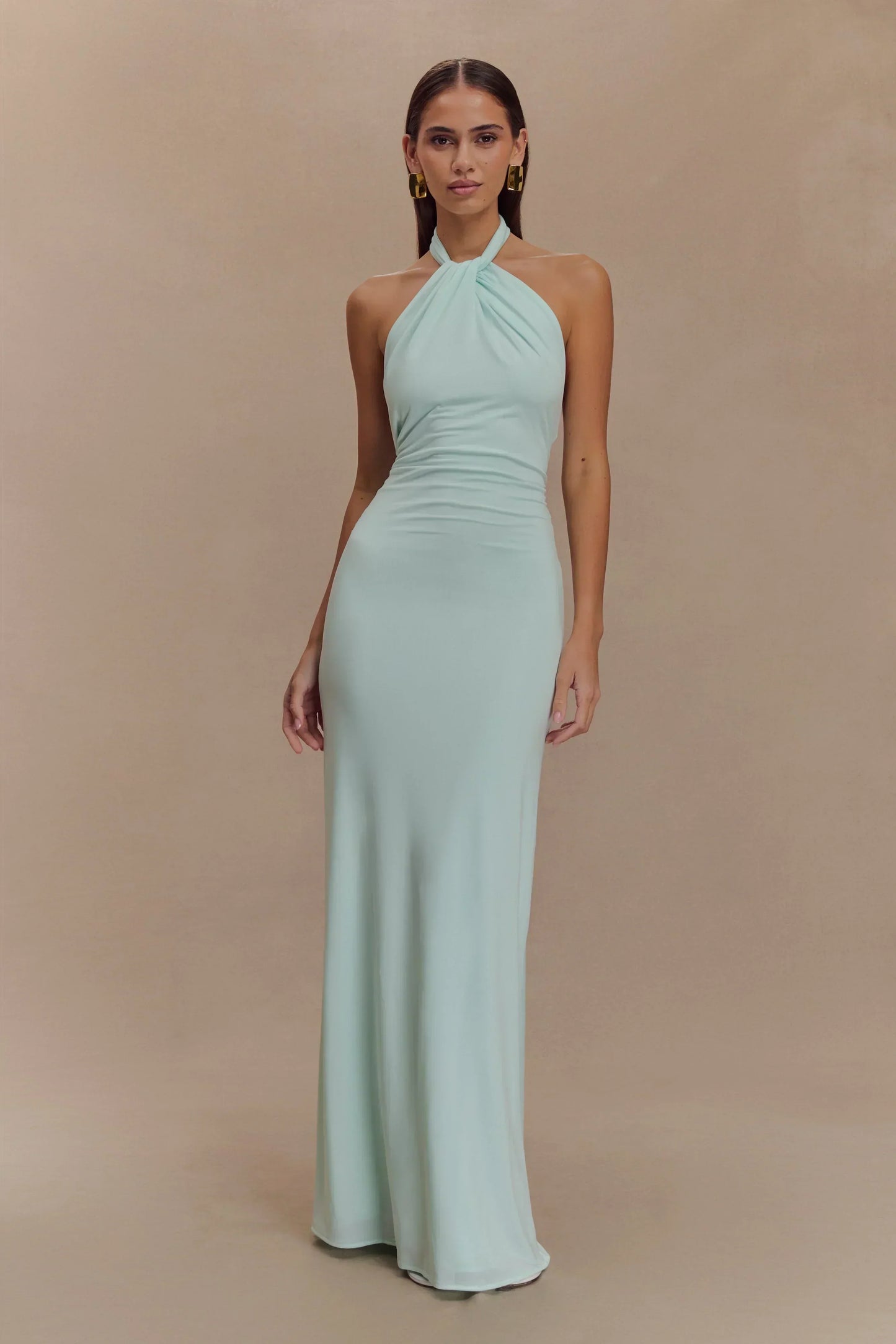 Vestido largo mujer espalda descubierta color menta suave