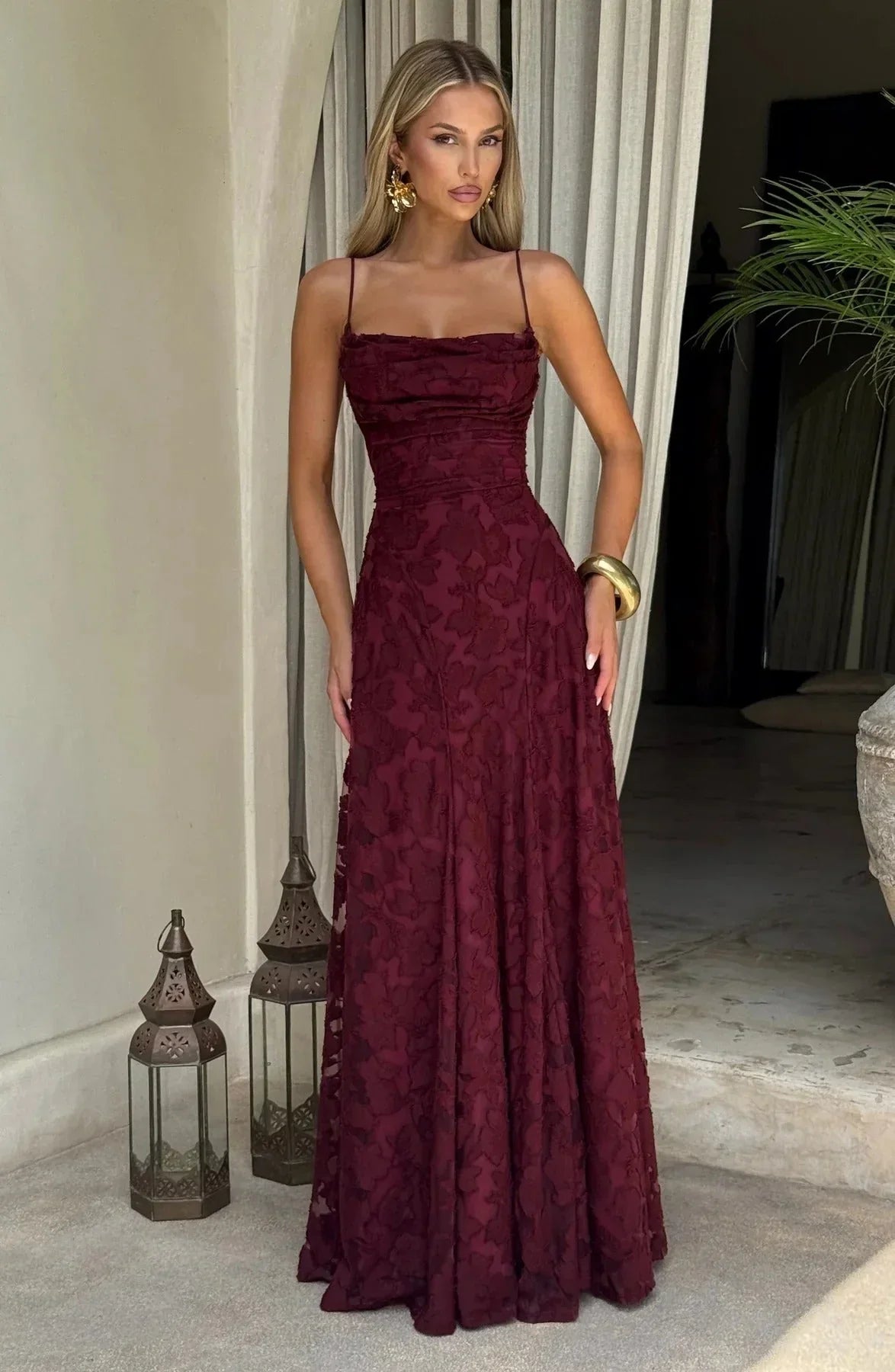 Vestido largo de mujer floral sin mangas