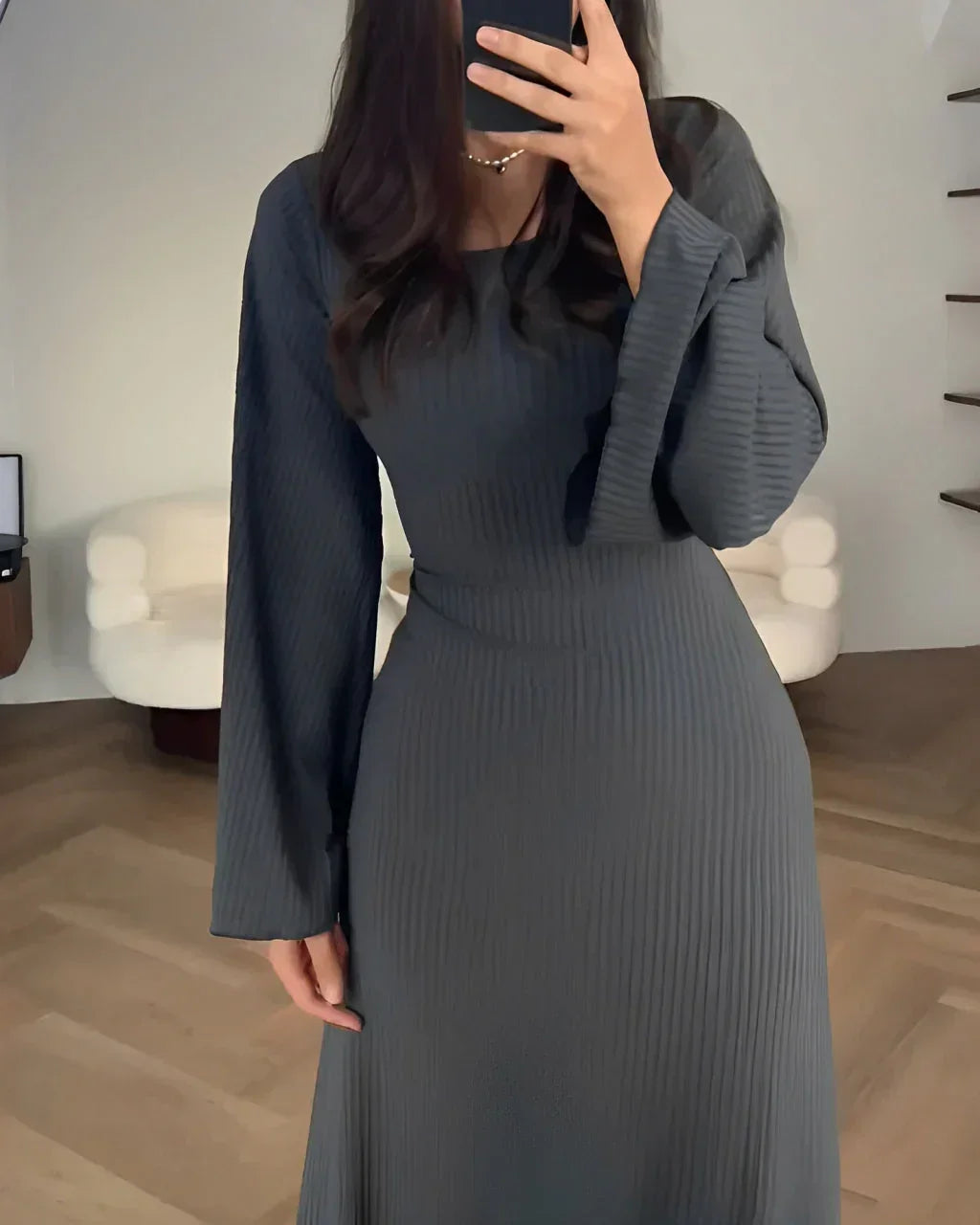 Vestido largo mujer lila con escote cuadrado y mangas largas