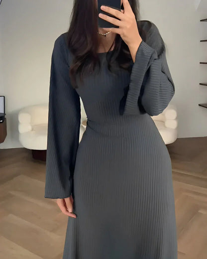 Vestido largo mujer lila con escote cuadrado y mangas largas