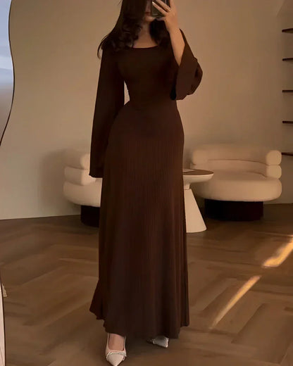 Vestido largo mujer lila con escote cuadrado y mangas largas