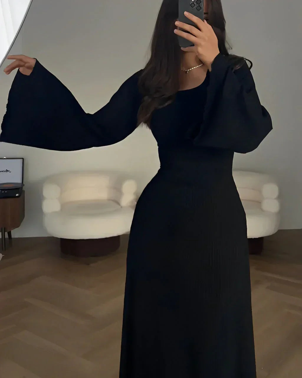 Vestido largo mujer lila con escote cuadrado y mangas largas