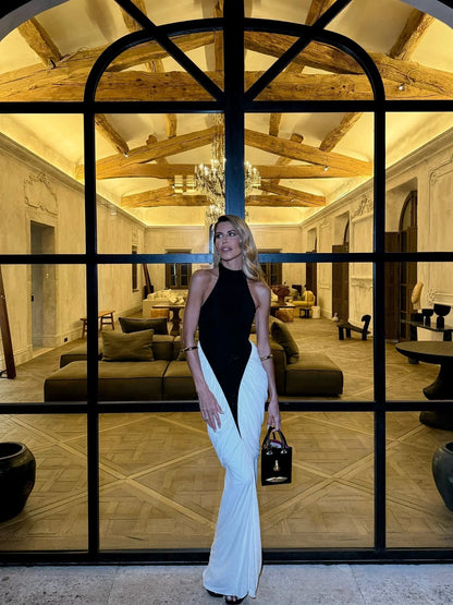 Vestido largo de mujer negro de espalda descubierta