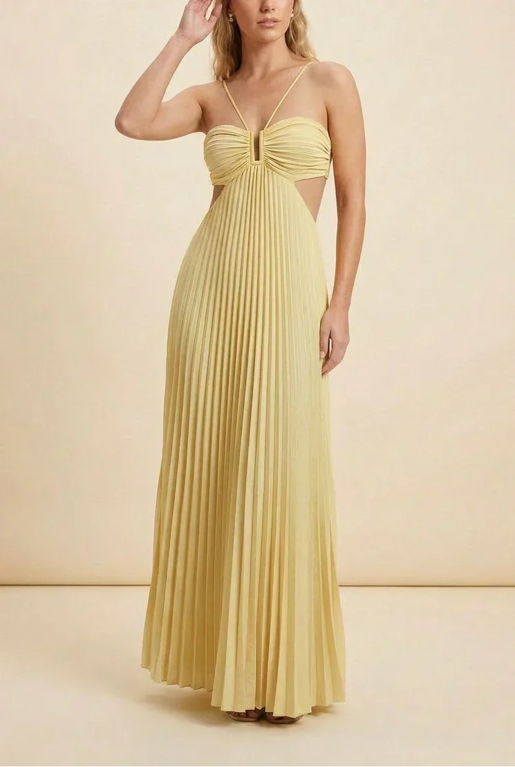 Vestido largo de mujer plisado con espalda descubierta
