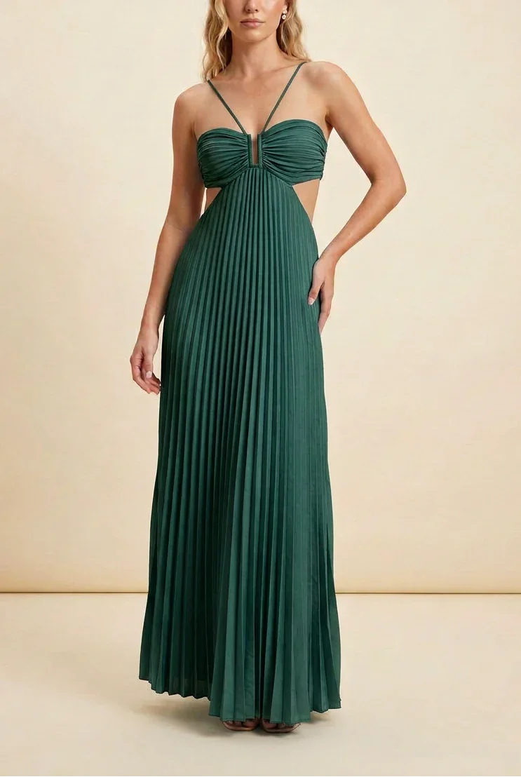 Vestido largo de mujer plisado con espalda descubierta