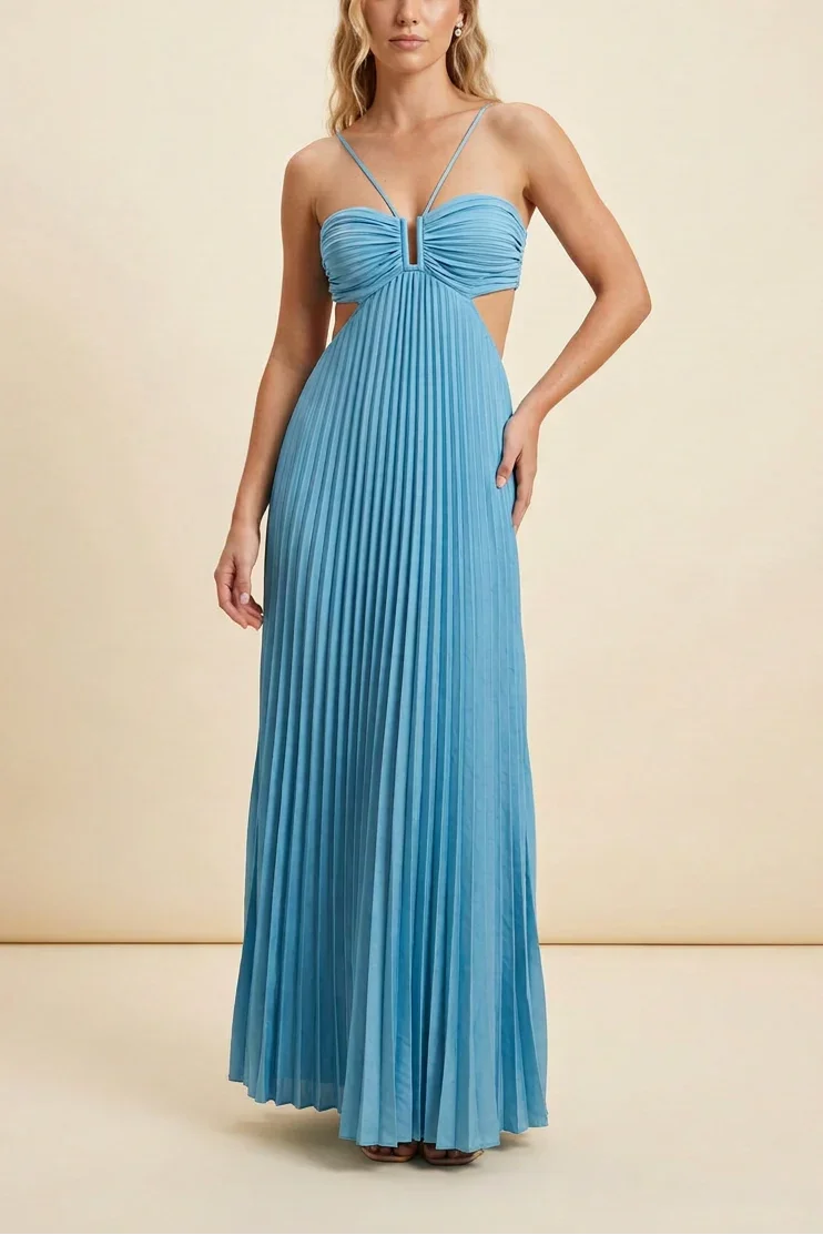 Vestido largo de mujer plisado con espalda descubierta