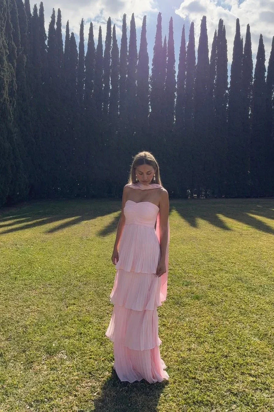 Vestido largo para mujer rosa sin tirantes con diseño en tres capas