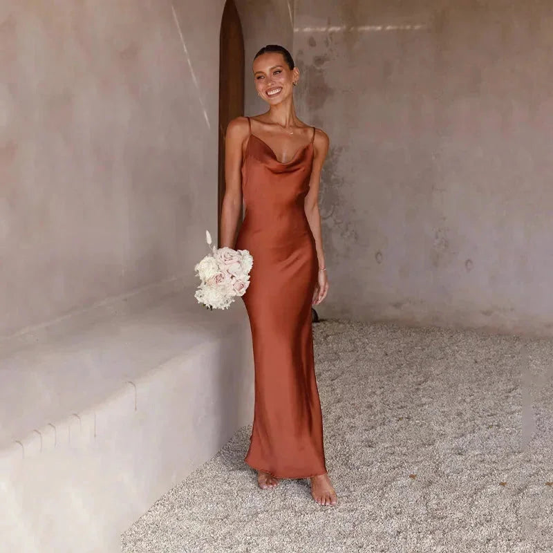 Vestido largo mujer satinado con cuello tipo cascada sin mangas